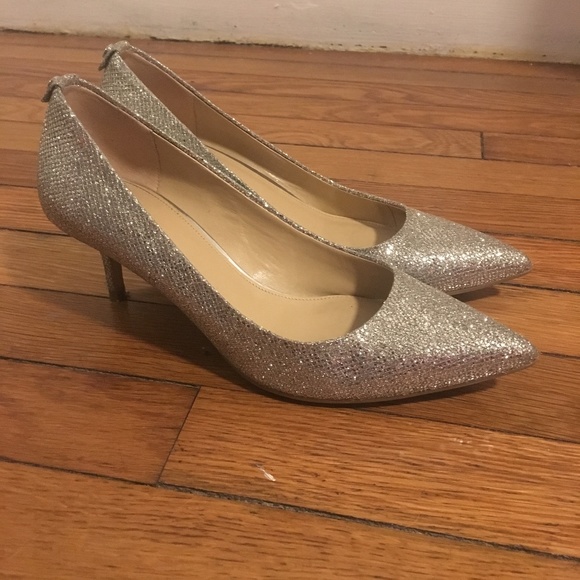 michael kors flex kitten pump silver glitter